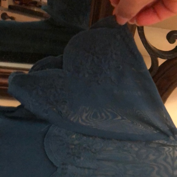 Blause - Picture 2 of 3